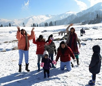Kashmir Family Tour Packages | call 9899567825 Avail 50% Off